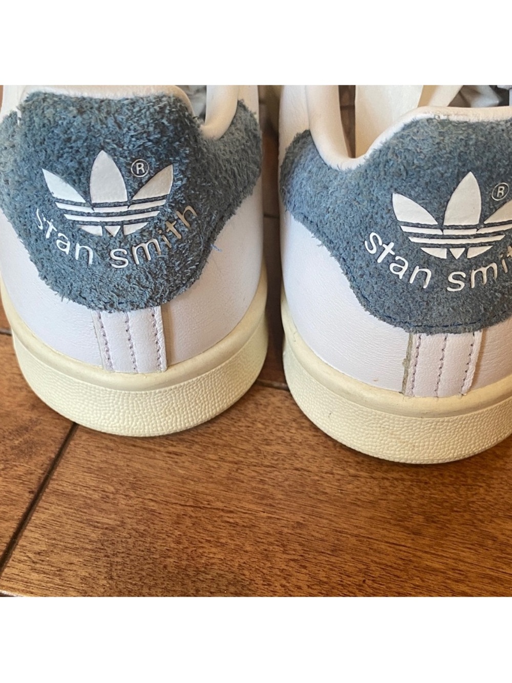 Adidas Stan Smith White
Leather Light Blue Men's 7
Women's 8.5 Sneakers Shoes